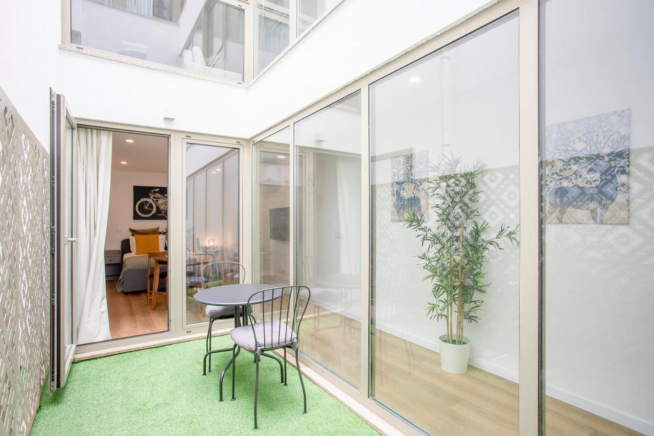 Liiiving In Porto - Downtown Essence Apartments Exterior foto